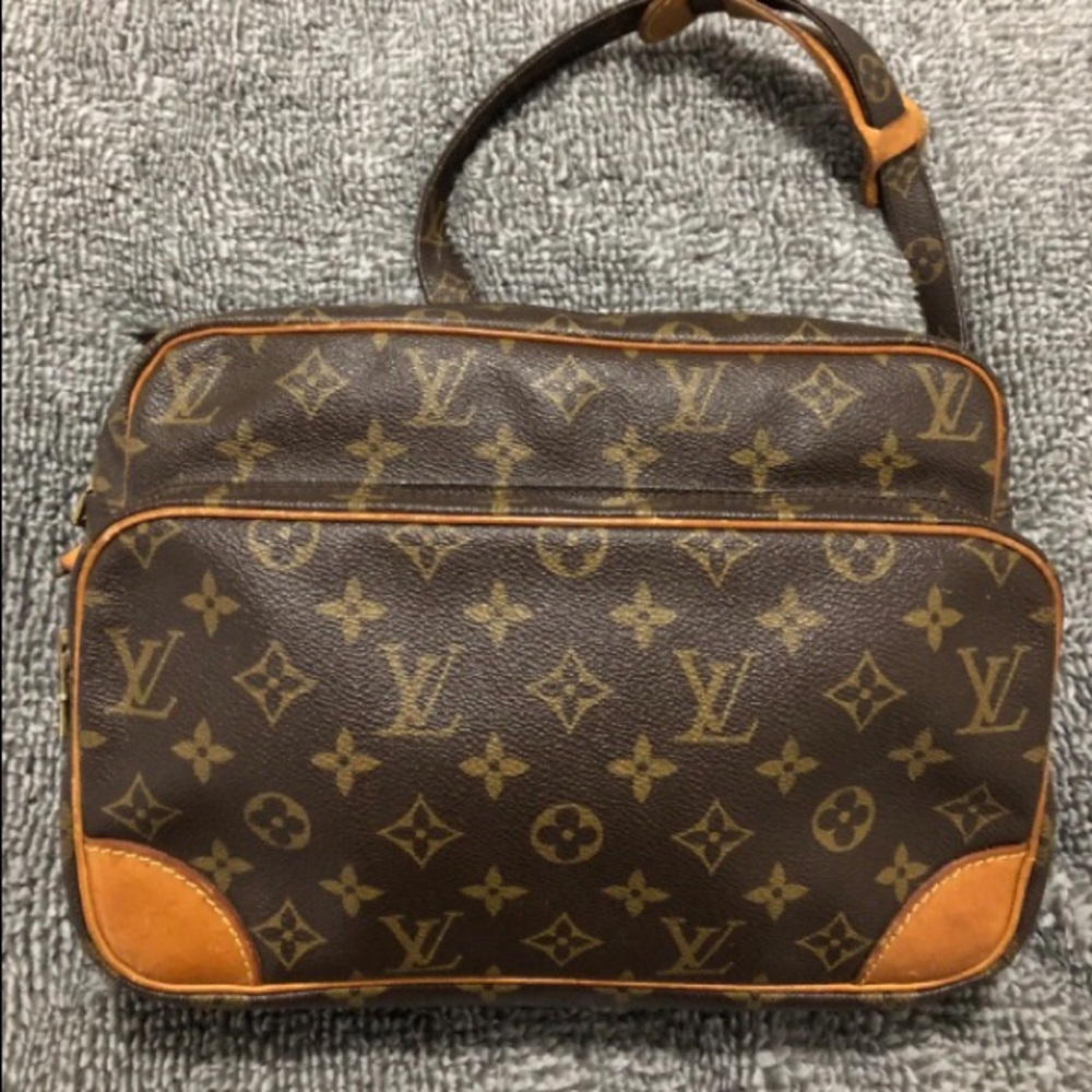 Vintage Louis Vuitton Trocadero Bag